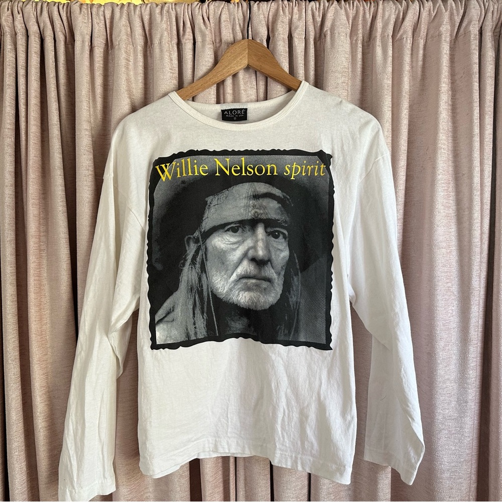 RARE Vintage Willie Nelson Spirit Long Sleeve Shirt